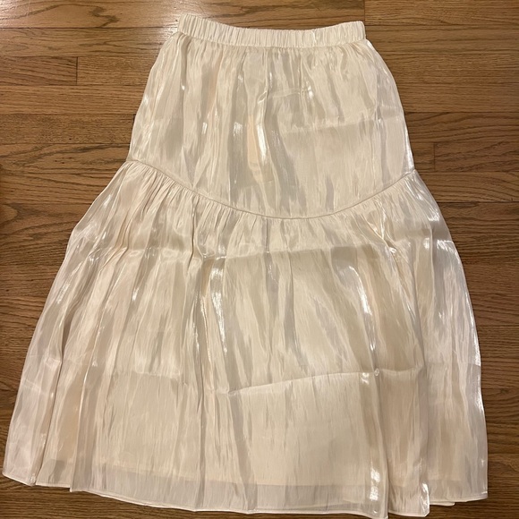 Tout a coup white skirt size S NWT in bag - Picture 6 of 11